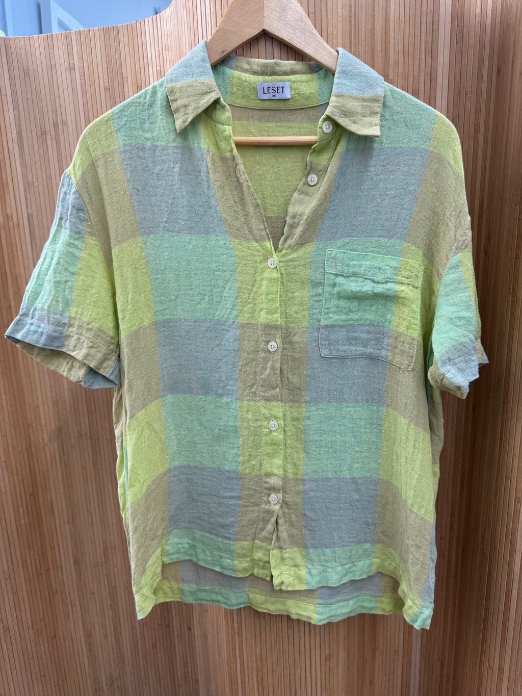 Leset linen relaxed button-down shirt with pocket
