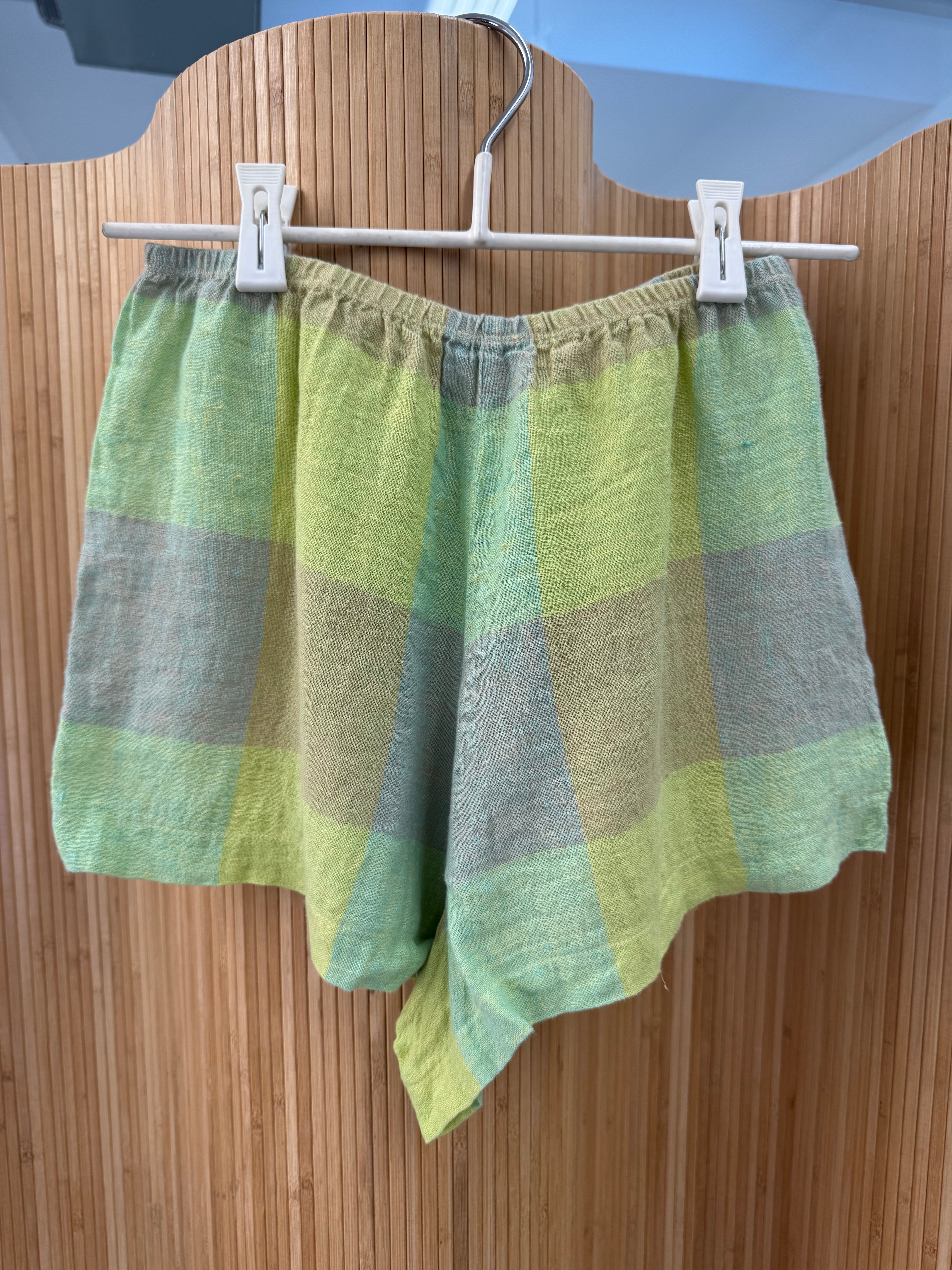Leset Linen Shorts - Pastel Green Check