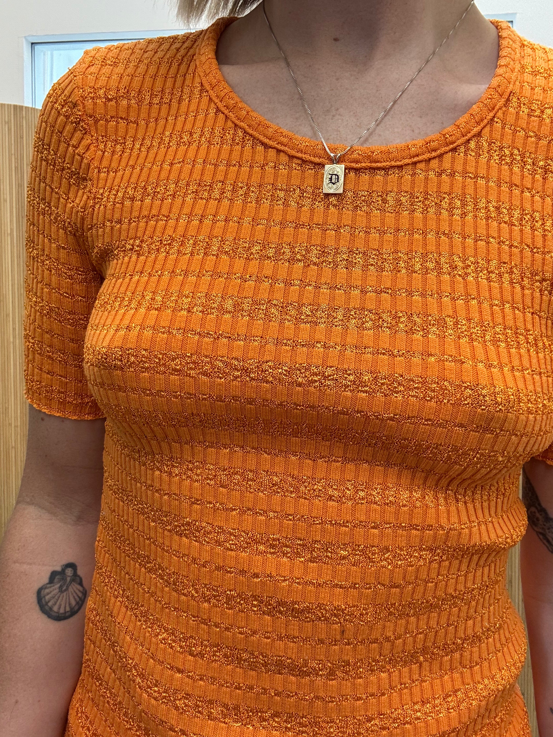 Vintage short sleeve ribbed scoop tee