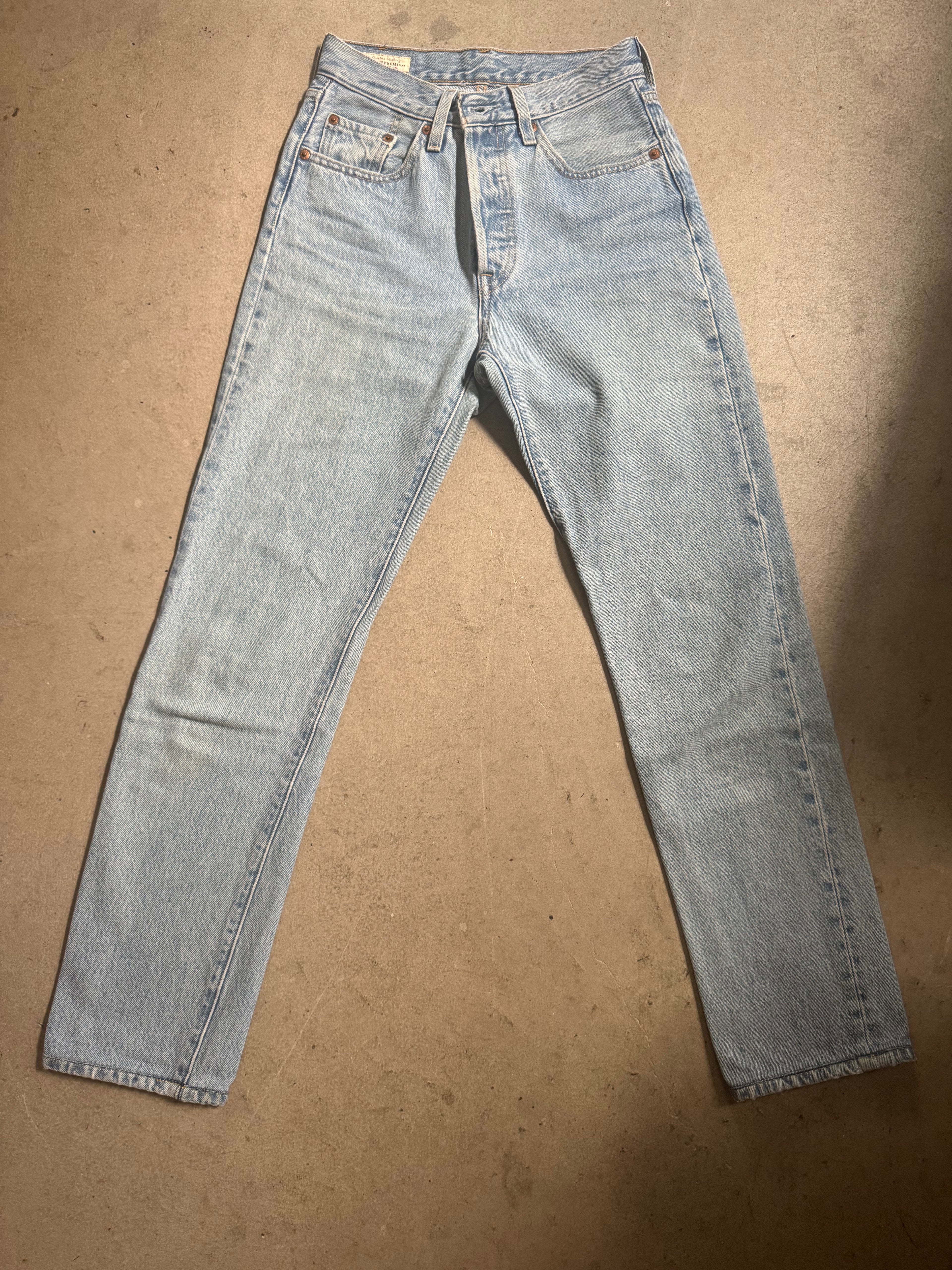 Levi's 501 Light Blue Jeans