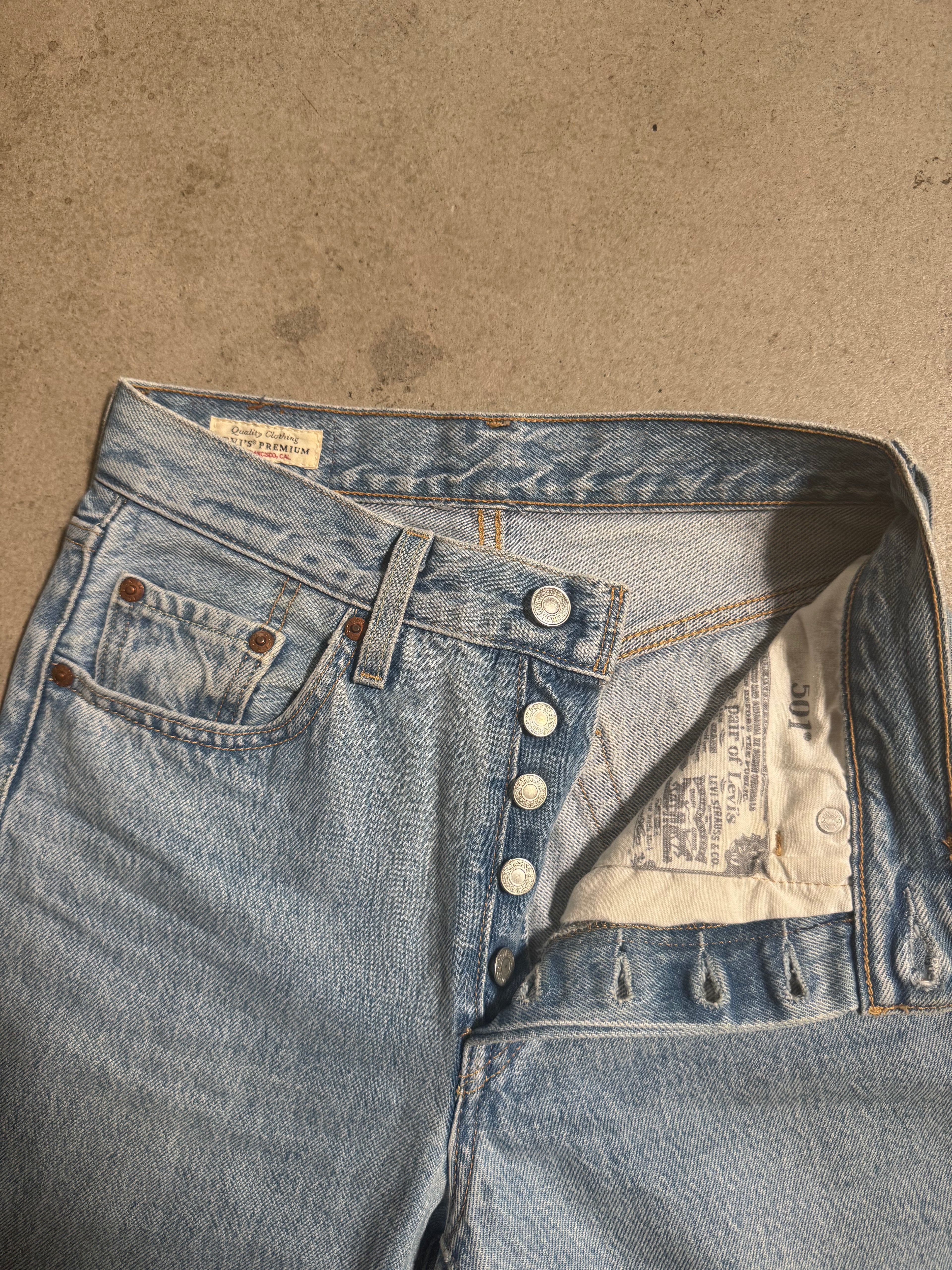 Levi's 501 Light Blue Jeans